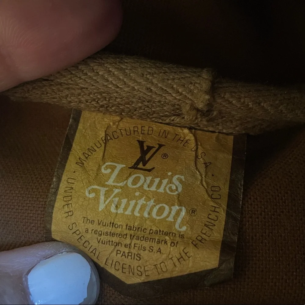 Louis Vuitton Vintage French Co. 1970 Monogram 35